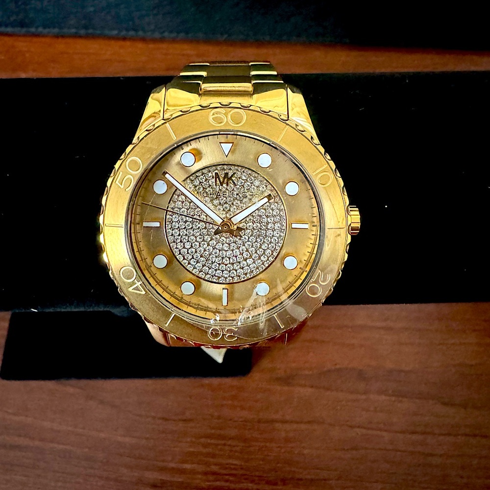 Women gold MK wrist watch